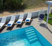 Swimming Pool 6 Seabreeze Villa - with Jacuzzi & heated pool