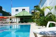 Swimming Pool Hotel Amazonas Real