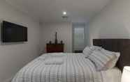 Kamar Tidur 2 Epsom on Swan B&B - Adults Only