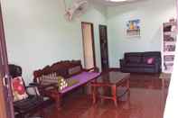 Lobi Chaleena Homestay