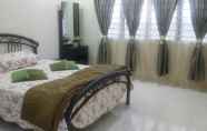 Bedroom 6 Cinta Kristal Villa Homestay Kajang