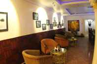 Bar, Kafe, dan Lounge Hotel Sneha Clarks Inn Suites Nepalgunj