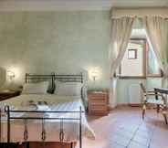 Bedroom 4 Central Strozzi