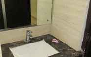 Toilet Kamar 5 Hotel Starline