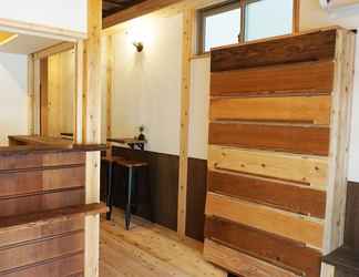 Sảnh chờ 2 Poly Hostel 2 Namba