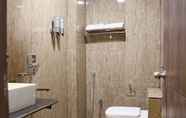 Toilet Kamar 7 Sun N Star