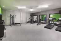 Fitness Center La Quinta Inn & Suites by Wyndham Terre Haute