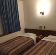 Kamar Tidur 2 Tourist Hotel