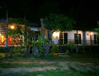 Exterior 2 Kru Guesthouse