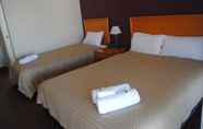 Kamar Tidur 2 Nightcap at Horse and Jockey Hotel Warrick