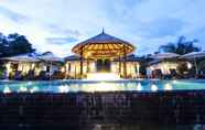 Kolam Renang 7 Verona Lanta Resort