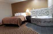 Kamar Tidur 6 Quality Inn