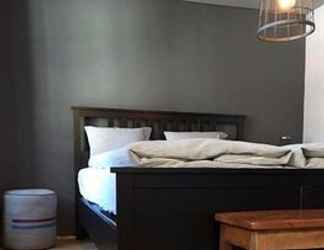 Bedroom 2 Bed & Bar No 8 Hostel - Adults Only