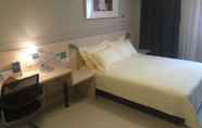 Bedroom 3 Jinjiang Inn Select Shanghai Safari Pak
