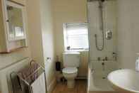 In-room Bathroom Hexham Hideaway