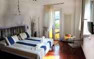 Phòng ngủ 2 Vistazzurra B&B