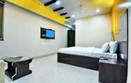 Bedroom 3 Savera A Business Luxury Hotel