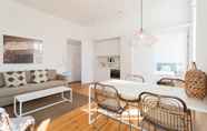 Common Space 2 Chiado Studio and One-Bedroom Apartment - by LU Holidays