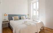 Kamar Tidur 7 Chiado Studio and One-Bedroom Apartment - by LU Holidays
