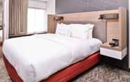 Bedroom 4 SpringHill Suites by Marriott Greensboro Airport