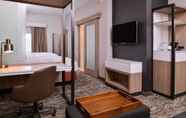 Bedroom 5 SpringHill Suites by Marriott Greensboro Airport