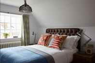 Bedroom Artist Residence Oxfordshire