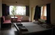 Bedroom 6 Hotel Sea Hawk Digha