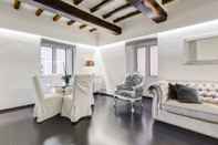 Lobi Colonna Suite Luxury - Pantheon