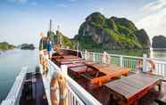 Restaurant 7 Swan Cruises Halong