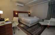 Bilik Tidur 4 Avari Xpress Faisalabad