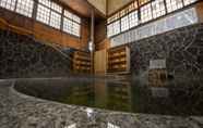 Lobi 3 Namari Onsen Fujisan Ryokan