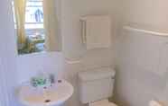 Phòng tắm bên trong 7 Somerset House