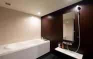 In-room Bathroom 7 Tanimachi LUXE Hotel