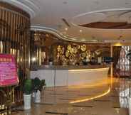 Lobi 4 Yiwu Rui Feng Hotel
