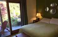 Kamar Tidur 3 Wisteria Guest House