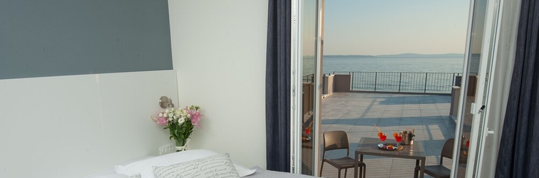 Bedroom Seaside Luxury Suites