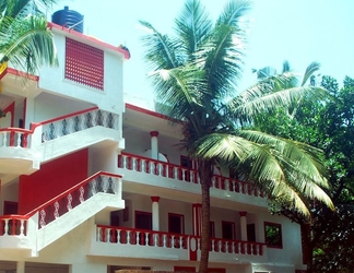 Exterior 2 Calangute beach side hotel