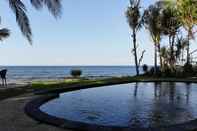 Swimming Pool Ciliks Beach Garden