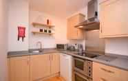 Kamar Tidur 6 Town or Country - Greenwich Apartments