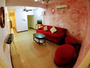 Lobi 4 Lux Private Hotel