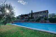 Swimming Pool Fattoria Fibbiano