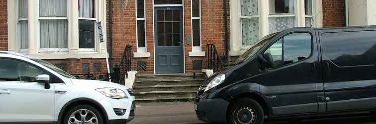 Luar Bangunan Stratford Apartment