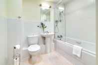 Toilet Kamar Mica Point City Centre Apartment