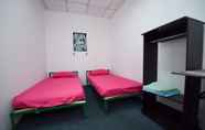 Bilik Tidur 3 G Traveler Accommodation - Hostel