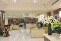 Lobby Mira Suites AlBasateen