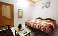 Bedroom 4 ADB Rooms Hotel Vallabh Darshan