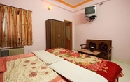 Bedroom 3 ADB Rooms Hotel Vallabh Darshan