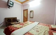 Bedroom 5 ADB Rooms Hotel Vallabh Darshan