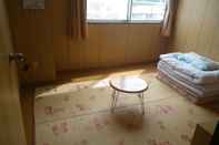 Bedroom Minshuku Iwakawa