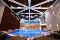 Swimming Pool Universal Hotel Urumqi